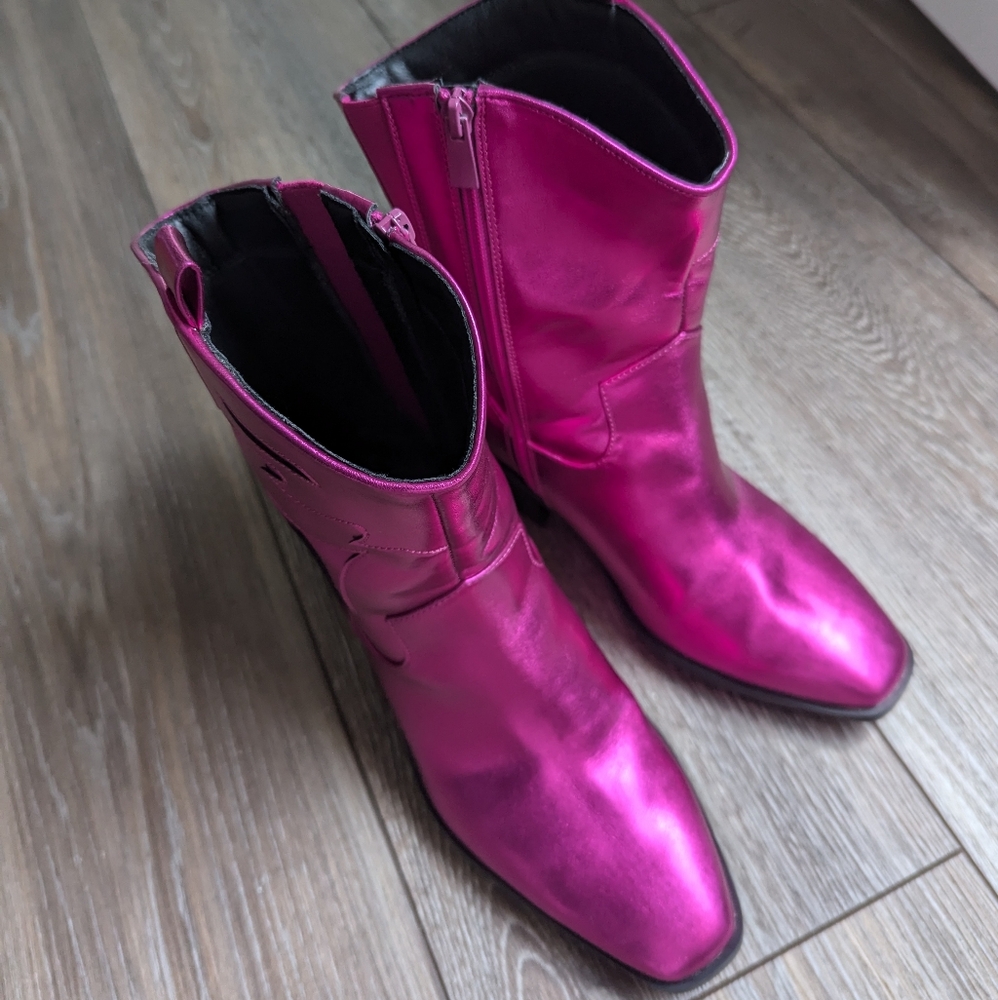 TORRID | Size 8.5, wide width, pink foil western cowboy boots, chunky heel - Picture 2 of 6